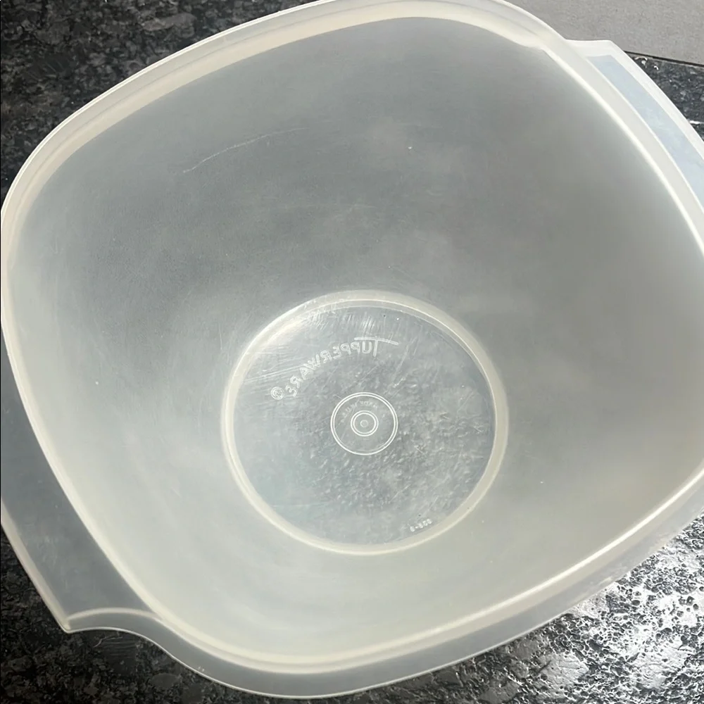 Set of 2 Vintage clear Servalier Storage bowls by Tupperware.  7 & 8 inches